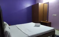 Star Moon Villa Hotels near Anjuna Fish Market