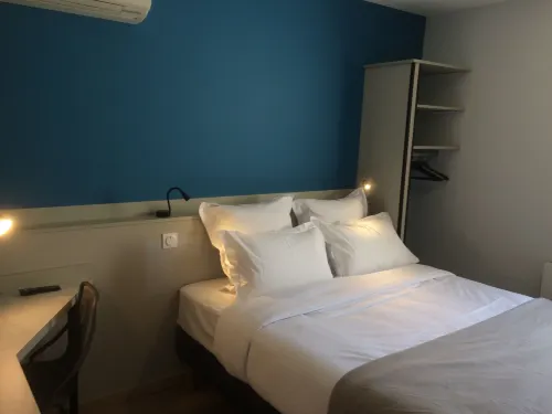 Hôtel Azur Hotels in Agde