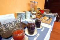 Hôtel Restaurant l'Hirondelle - breakfast
