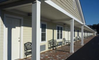Yankee Clipper Motel