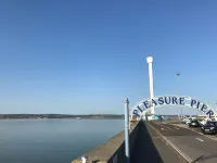Mariner's Rest - parking