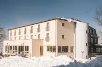 Hotel Haus Oberland Hotels in 