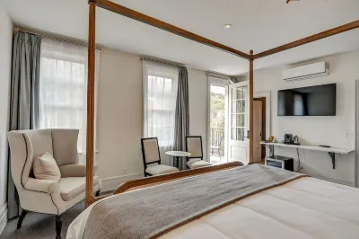 Surf Hotel & Chateau Các khách sạn gần Midland Hill