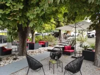 Hôtel Spa les Alpes Hotels in Greoux-les-Bains