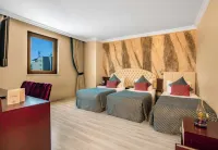 Grand ANI Hotel - 4-Star