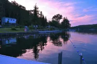 Chestnut Inn at Oquaga Lake Hotels in Deposit