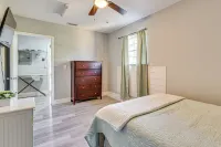 Pet-Friendly PCB Home w/ Hot Tub, Near Beaches! - Wifi