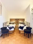 Villa Fantasia Budget Boutique Hotel - balcony