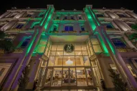 Luxury Night Hotel Hotel a 