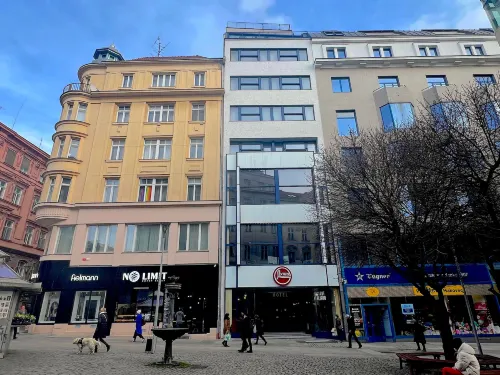 Hotel Avion - National Cultural Monument - Iconic Houses Org Hotels in Brno