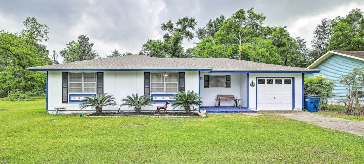 Gulf Coast Home < 2 Mi to Parks & Museums! Hotels in Orange County