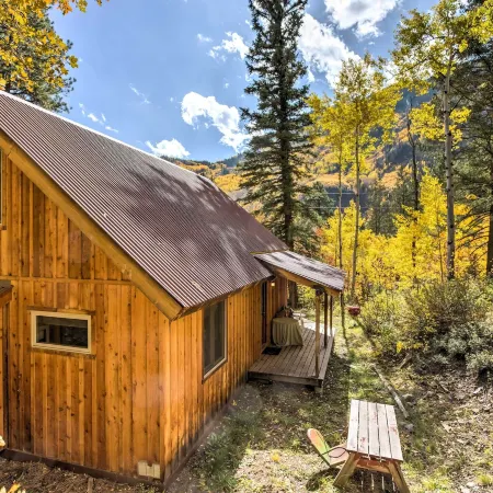 'Marble Hideaway' Cabin w/ Mountain Views + Deck!