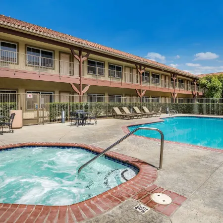 Best Western Corona Hotel Suites