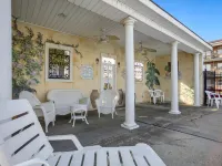 Edgewater Inn - Biloxi Beach Hotels in Biloxi