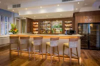 CBH Oakley Hall Hotel - bar