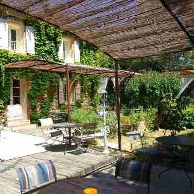 Logis Hôtel la Sommellerie Hotel Exterior