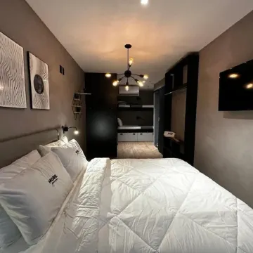 More Ipanema Hostel Отели рядом с достопримечательностью «Пляж Леблон»