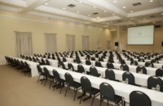 San Raphael Country Hotel