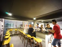Brb Hostel Bangkok Silom Các khách sạn gần Ga MRT Silom