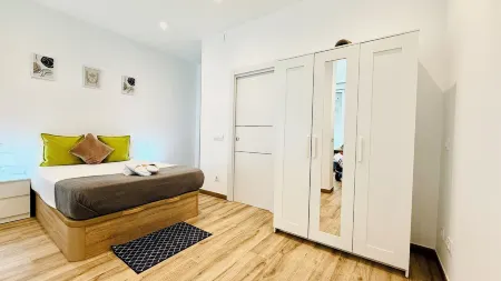 Naffah Apartments I Отели рядом с достопримечательностью «Faunia»