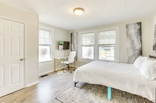 Newly Renovated Birmingham Home: 7 Mi to Dtwn! - Homestays