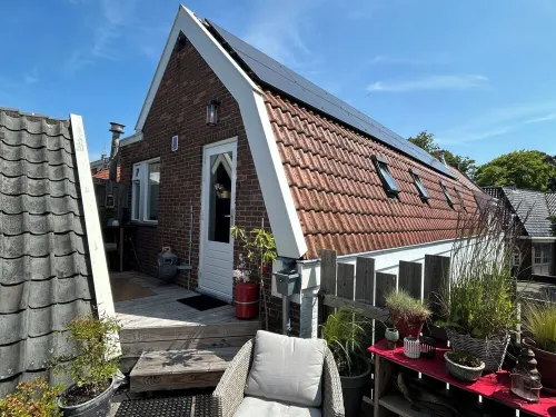 Stylish and Spacious Apartment with Sunny Rooftop Terrace In the Heart of Bergen