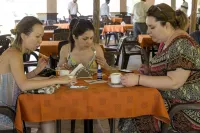 Nanu Beach Resort & Spa, Betalbatim - breakfast