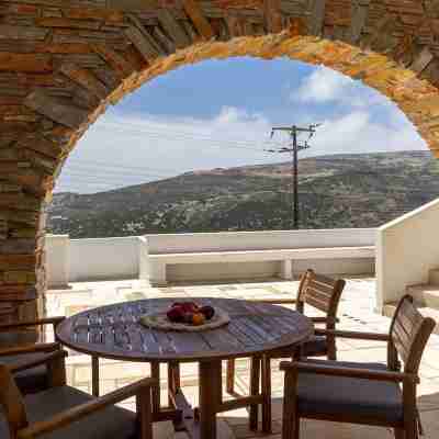 Akre, Marlas Tinos Others