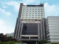 Hyunjin Tourist Hotel - 4 tähden