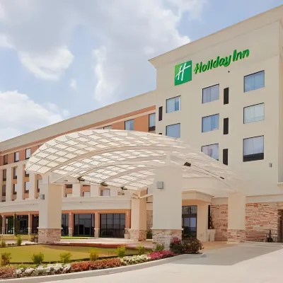 Holiday Inn OKLAHOMA CITY NORTH-QUAIL SPGS by IHG Hotels near Max's Magic Theatre
