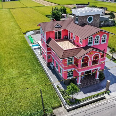 Honeysuckle Family Castle