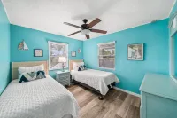 111 S Atlantic Ave - Bungalows