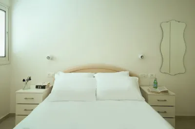 Skyline 1BR Apartment with City and Sea View