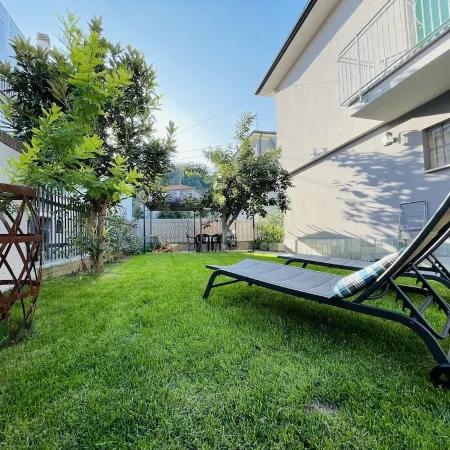 Casa Piero, relax and private pool in Langhe hills