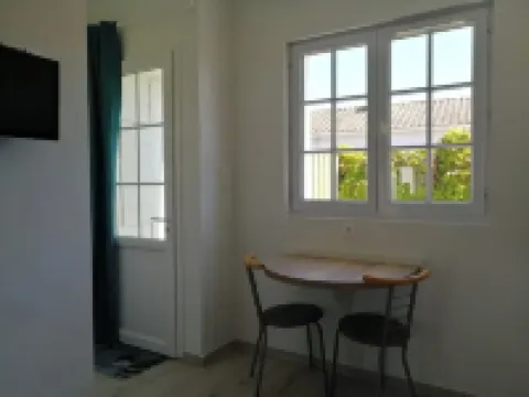 Pleasant renovated studio