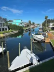 Driftwood Isles - New Gulf View Home with Large deck, Elevator and more! Hotels in Hudson