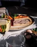 Le Verger des Châteaux, The Originals Relais - 朝食