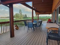 Riverfront Lodge - 5 Bedrooms, amazing views on water