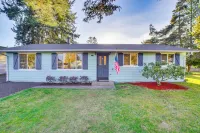 บ้าน Arlington ที่มีเสน่ห์พร้อมอ่างน้ำร้อน & สนามที่มีรั้วรอบ! - 3 ดาว