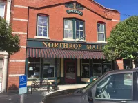 Great home for the working traveler. Short term or long term is welcome.