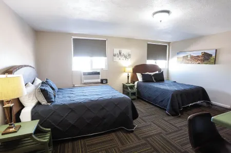 Hotel LaBonte Отели в г. Дуглас