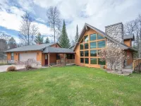 Peaceful Getaway on Mio Pond Hotels in Oscoda County