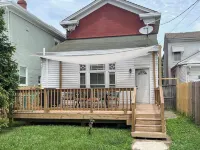 Charming 2-bedroom house with AC and WiFi in lovely Hamilton Hotele w: Hamilton