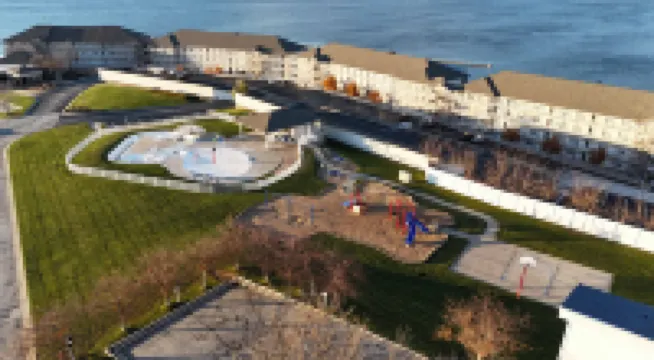 Panoramic Sunset Escape Waterfront Condo for 7!