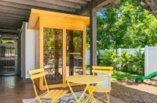 Sleeps 18 - Heated Pool-Pickleball-Hot Tub-Gym-Sauna