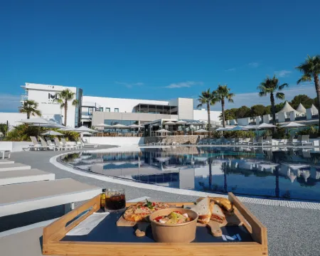 Mouratoglou Hotel & Resort Hotels in Biot