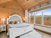 Views Views Views, Comfort, Location, Amenities Hotels in Cherry Log