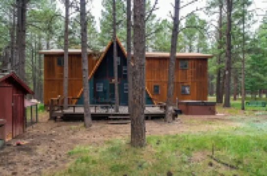 Charming Modern A-frame Chalet with Hot Tub--8 min walk to Country Club