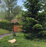 Authentic house in a peaceful village  호텔