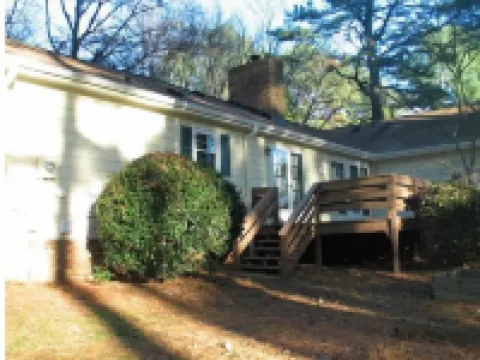 Cary Top Location Ranch Home